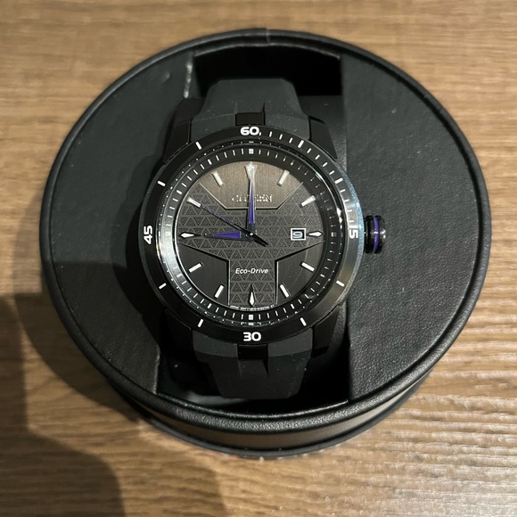 Men’s Citizen Eco-Drive Black Panther Black IP Strap Watch- excellent condition! - Picture 4 of 8